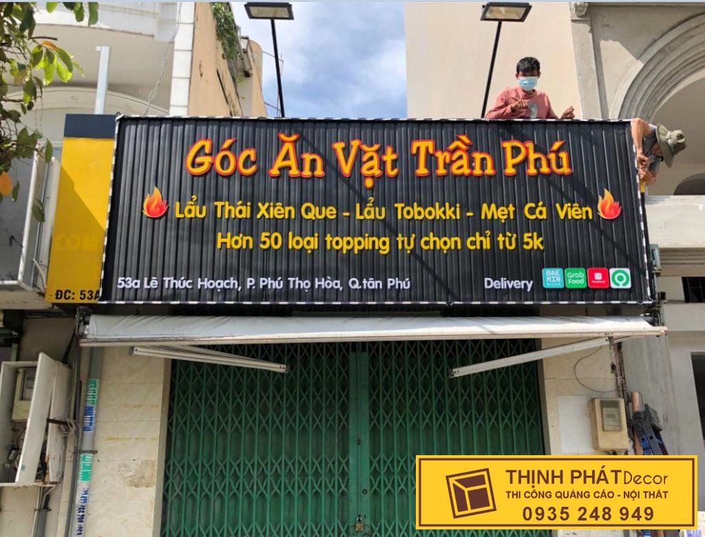 Làm bảng hiệu quán ăn vặt quận Tân Phú